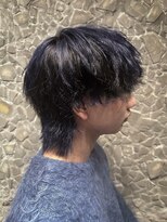 ガウディ 広島駅前店(Gaudi)&nbsp;メンズウルフカット×ツーブロック×ブルーブラックカラー