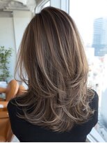 ハーツ(Heart's)&nbsp;ミディアムレイヤー脱白髪染め白髪ぼかしカラー 40代50代60代