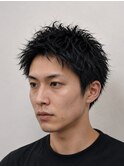 朝のセットが楽になるスパイキーショート