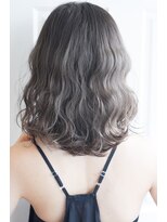 エイト ヘアサロン 渋谷本店(EIGHT)&nbsp;グレージュカラーのウェットスタイル
