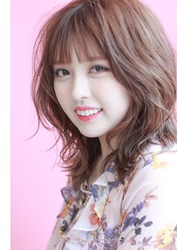 アドール(ADOR) ゆるふわパーマ