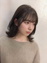 テオ(Theo)&nbsp;Theo /シースルーバング/ 巻き髪風パーマ／ミディアム