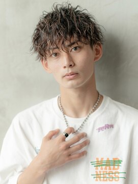 ハバナ 新宿(HAVANA) ソフトツーブロック/刈り上げ/センターパート/ツイスト/ビジネス