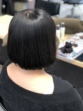 ヘアーラボ ノッシュ 六本松店(Hair Labo Nosh) ナチュラルストレートボブ
