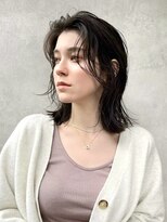 メゾンドイギー(MAISON de IGGY)&nbsp;ミディアムヘア/斜めバング/グレージュカラー/シルキーベージュ