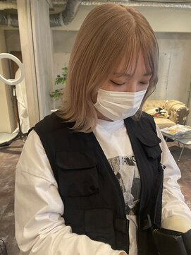 ヴィークス ヘア(vicus hair) 【AKIE】milktea beige