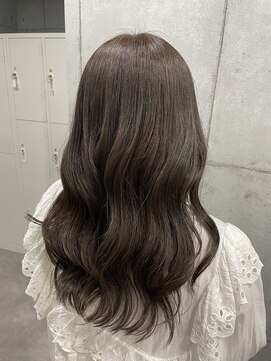 ネウィ 池袋(newi) ぐれーじゅ