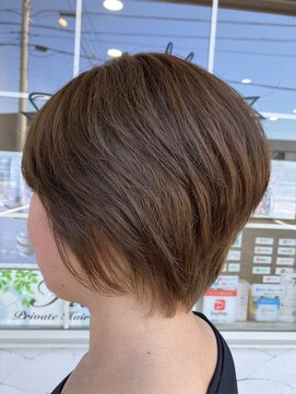 フリー(Free) 前下がりショート/前下がりボブ/ショートボブ/ボブ