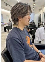 イマ(ima) ハイライトでコントラスト◎ワイルドウルフヘア
