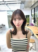 美髪カールピンクブラウン韓国ヘアロングセミディ似合わせ前髪