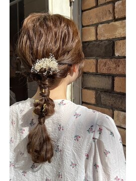 トータル ビューティー ブレイク ペンタ(TOTAL BEAUTY BREK PENTA) 編みおろしアレンジ