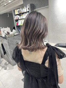 ルイス 喜連瓜破(Luis) バレイヤージュ