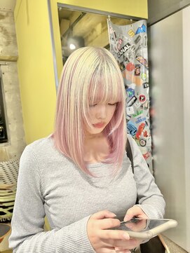 シリー(Silly) ブロンドを生かした【アンブレラカラー】！