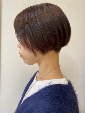 モリオ フロム ロンドン 成増店 【morio成増/一戸】刈り上げショートカシスレッドカラー