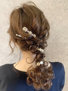 ヴィー ヘアー ファッション バー(VII hair.fashion.bar) ミディアム編みおろし