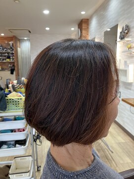 アートイン グラデーションボブ