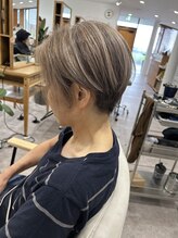 シロ(shiro.) ハイライトカラー
