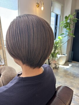 トワリィ(Towally) ナチュラルショート