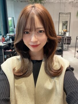 美髪レイヤーカット/顔まわりレイヤー/くびれミディアムレイヤー