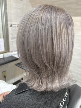 ホワイトシルバー系♪