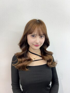 ロンドアベニール 北千住(Lond avenir) 韓国顔周り/バタフライカット/ミディアムレイヤーカット北千住