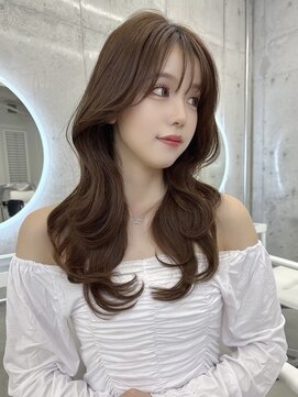 フォンズ(FONS) 透明感ショコラベージュ/ロングレイヤー/くびれヘア/表参道/学割