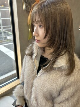 ヌーク(nook.) レイヤーカット