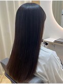 サラっと艶のあるロングヘア