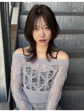 レミエ ダイカンヤマ(lemiie) ミディアム くびれレイヤー