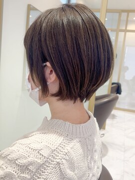 アルカディア(Arcadia) #丸みショート#アッシュベージュ#ツヤツヤカラー