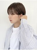 大人かわいいくすみカラーくびれヘアマッシュショートボブ