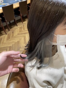 ラ タント(L'attente) イヤリングターコイズブルー