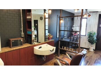 HAIR GALLERY yu-Bi【ヘアーギャラリー ユービ】
