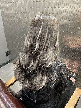 ボアップ(boappu) #エクステ#プルシール#ハイライト風#ロングヘア