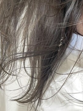 バイオレット ナゴヤ(Violet Nagoya) ブリーチなしカラー シアーベージュ 透明感 ベージュカラー