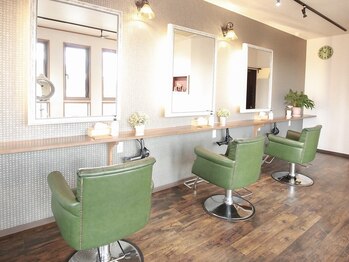 トータル ビューティー プレンティー(total beauty Plenty)の写真/少人数だからこそできる☆イメージを具体化させるヒアリングと似合わせカットで叶う理想スタイル♪