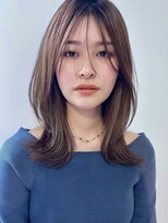 ホワイトグレージュ ミニウルフ デジタルパーマ ブラウン