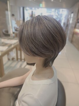 ユニセックスハイトーンショート/小田急相模原