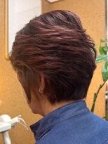 プラーナ 境港店 レイヤーボブにグラデーションを入れて脱マンネリスタイル