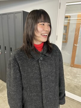 ミディアム＊ハッシュカット