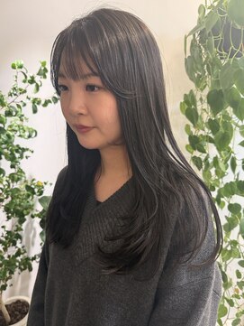 ニーナ(NI-NA) 艶ダークグレージュ×ロング