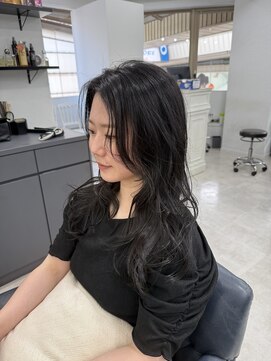 クラン(Chlan) 韓国風黒髪ロングレイヤー