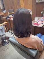 コモレビ(komorebi) 【山本智文】ミディアムコテ巻き風パーマ