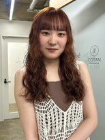 コエ(koe')&nbsp;ブリーチなしダブルカラーでつくるオレンジパーマ