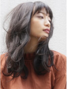 キース ヘアアンドメイク 恵比寿(kith. hair&make) ポイントカラーの大人の個性派セミディ