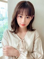 AFLOAT浜田 韓国風ヘア ヨシンモリ 透明感カラー セミロング髪型