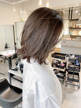 美容室 ツリー(Tree) ノンブローでおさまる大人スタイル『Tree hairsalon 』本厚木