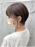 ナチュラルピンクベージュの耳掛けしてもハゲないひし形小頭ヘア