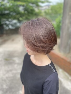 ヌード カラー 姥子山店(NUDE COLOR) 『NUDE COLOR』30代、40代、50代におすすめ、ひし形レイヤーボブ