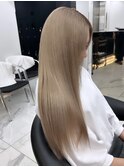 透明感抜群!外国人風ミルクティーベージュ